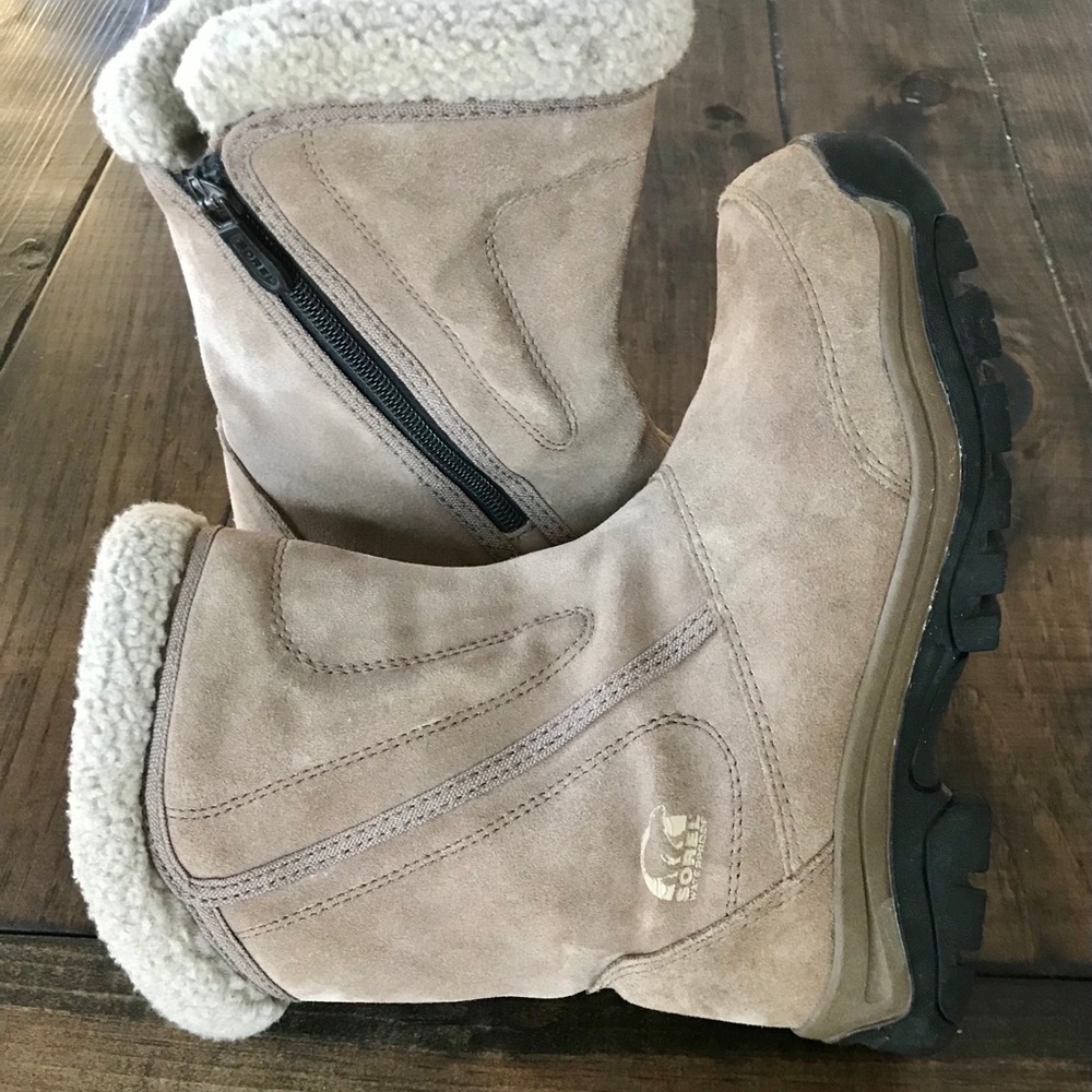 Sorel Waterfall Boots 7.5